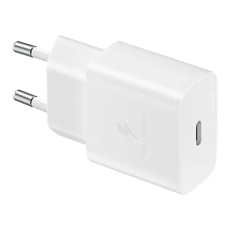 Samsung punjač 15W brzo punjenje USB-C, bijeli (kabal nije uključen) Samsung punjač 15W brzo punjenje USB-C, bijeli (kabal nije uključen)