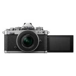 Nikon Z fc + 16-50mm 2